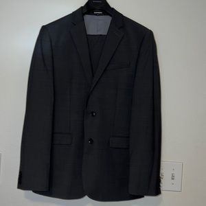 Express Mens suit
